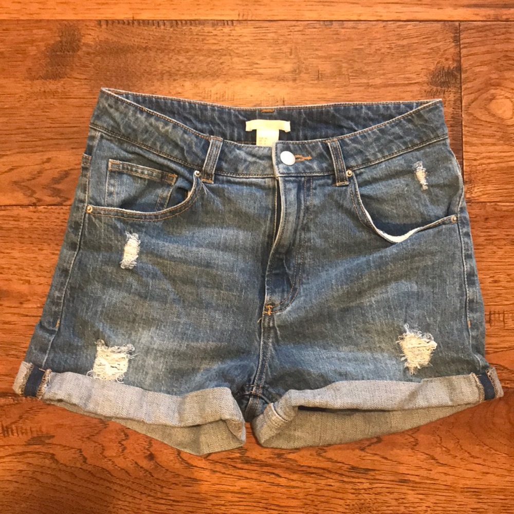 H&M’s Size 6 Jean Shorts!!!!!